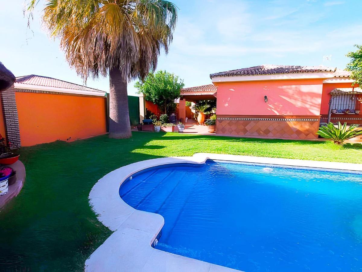 Chalet Piscina Privada El Puerto De Santa Maria Villa Exterior photo